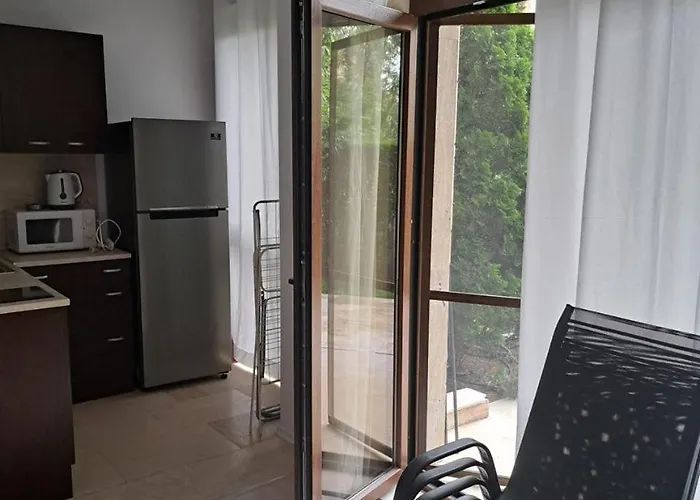 амара б3 студия * ساني بيتش